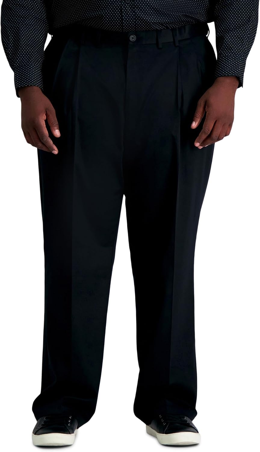 Haggar Men's Classic Fit Premium No Iron Khaki Pleated Pant