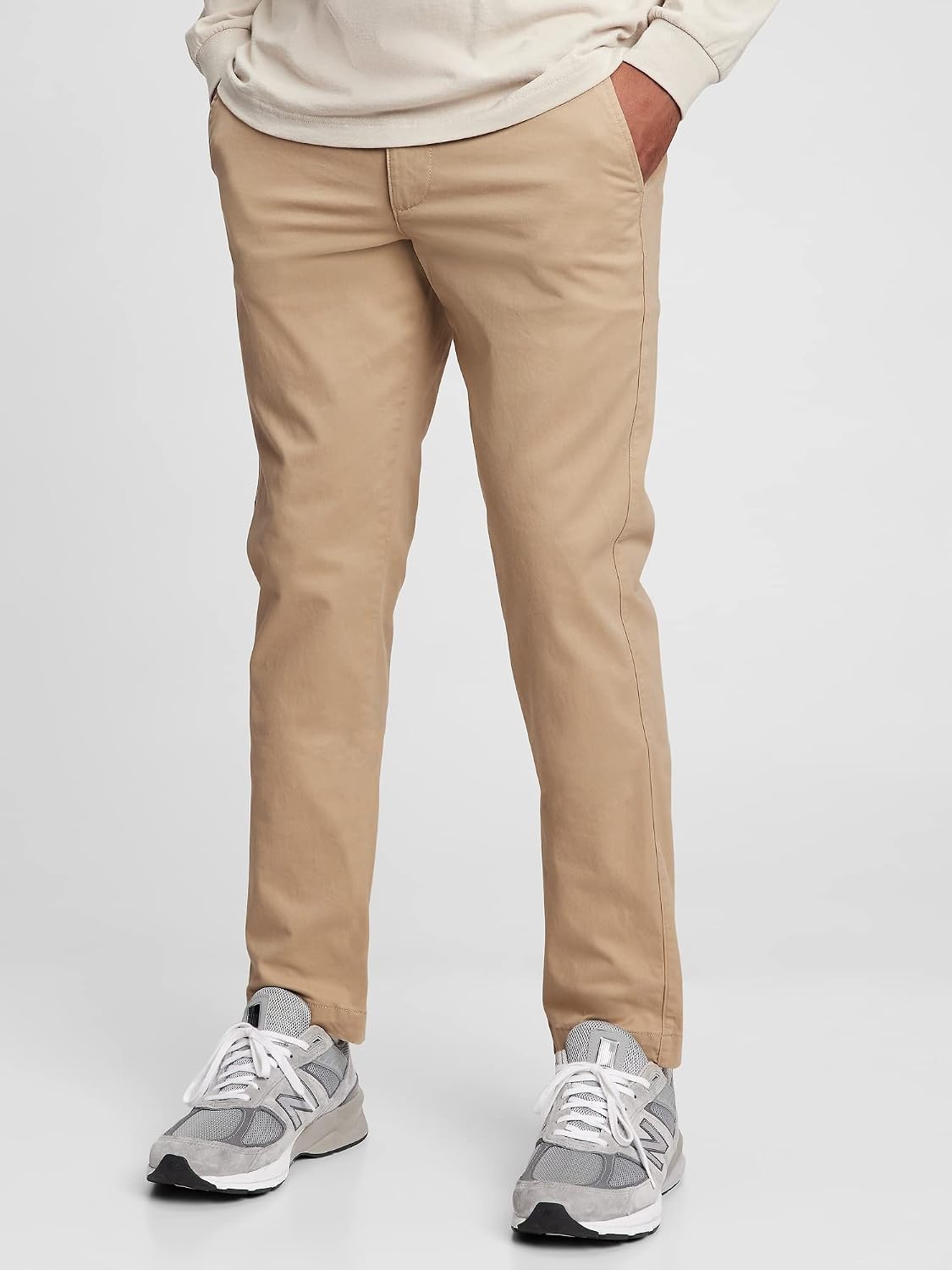 Gap Men's Essential Slim Fit Chino Pants