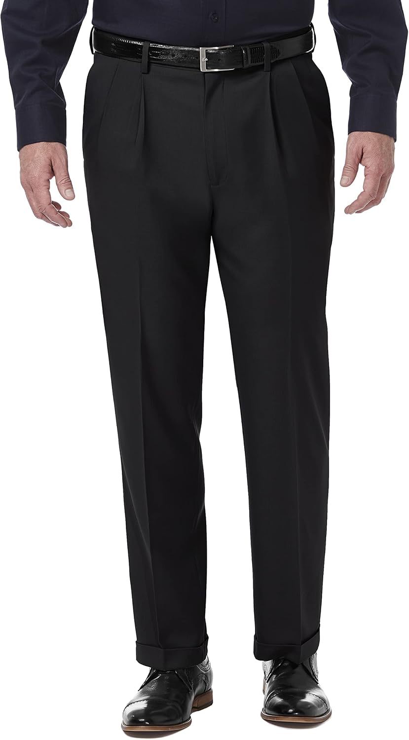 Haggar Men's Classic Fit Pleated Premium Comfort Dress Pant