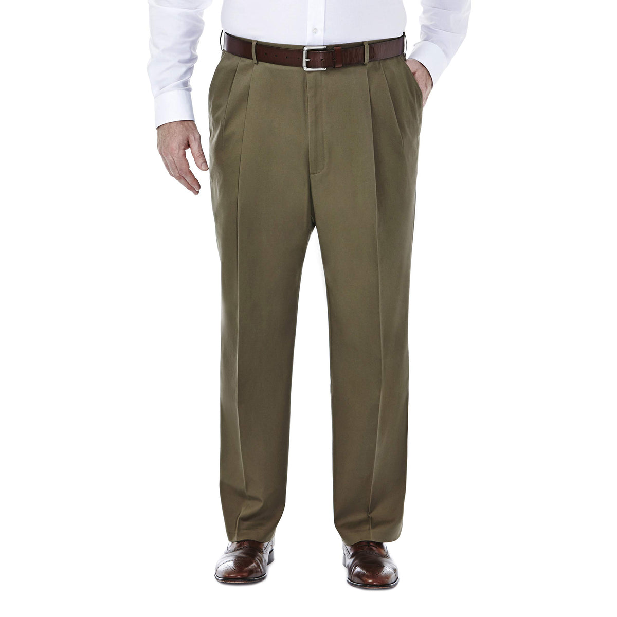 Haggar Men's Classic Fit Premium No Iron Khaki Pleated Pant