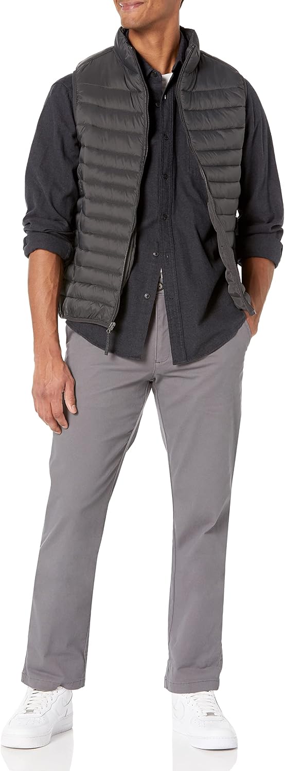 Amazon Essentials Men's Straight-Fit Casual Stretch Chino Pants, Sits at Waist