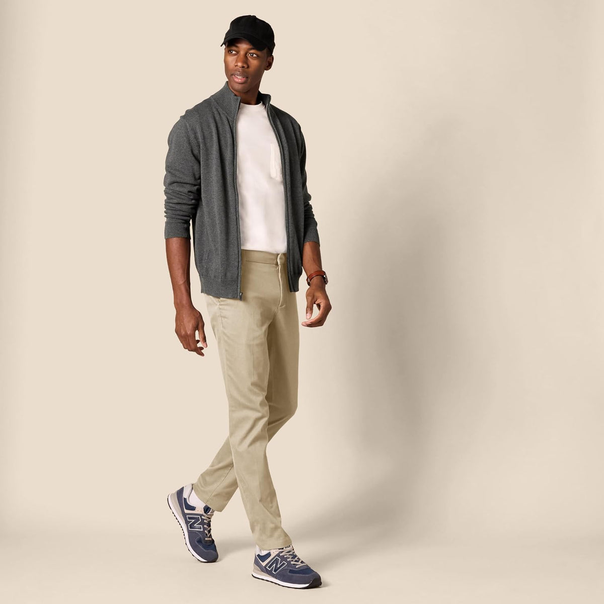 Amazon Essentials Men's Slim-Fit Wrinkle-Resistant Flat-Front Stretch Chino Pant