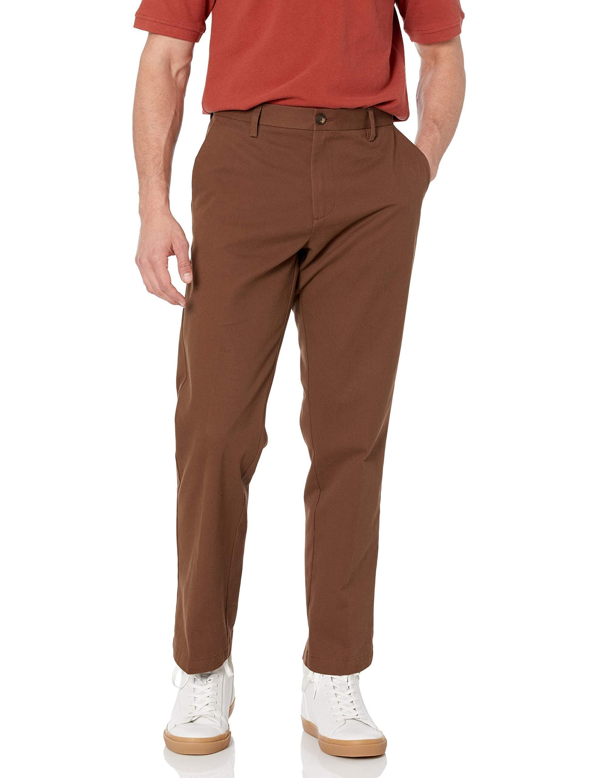 Amazon Essentials Men's Classic-Fit Wrinkle-Resistant Flat-Front Chino Pant (Available in Big & Tall)