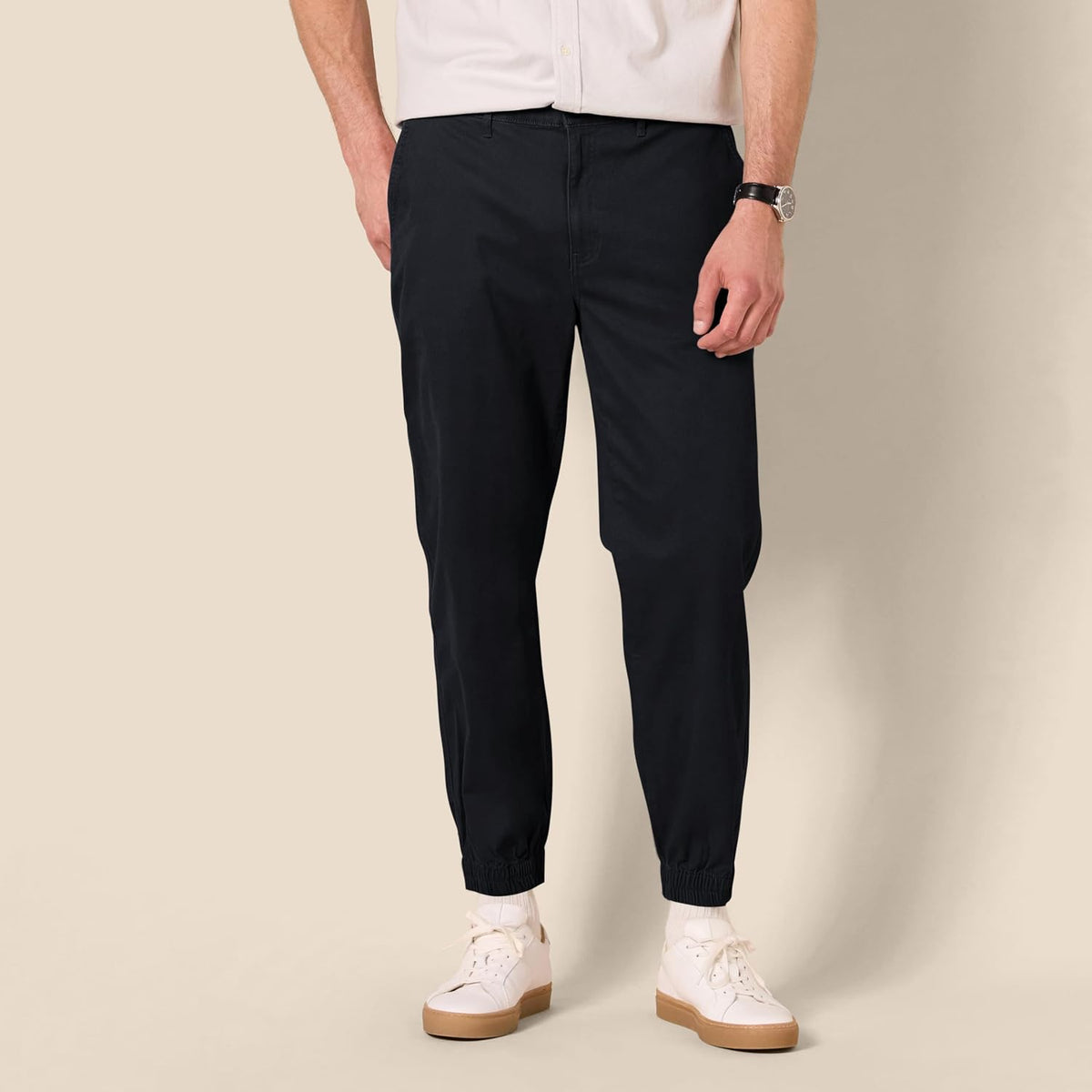 Amazon Essentials Men's Straight-Fit Chino Jogger Pants with Elastic Waist and Pockets
