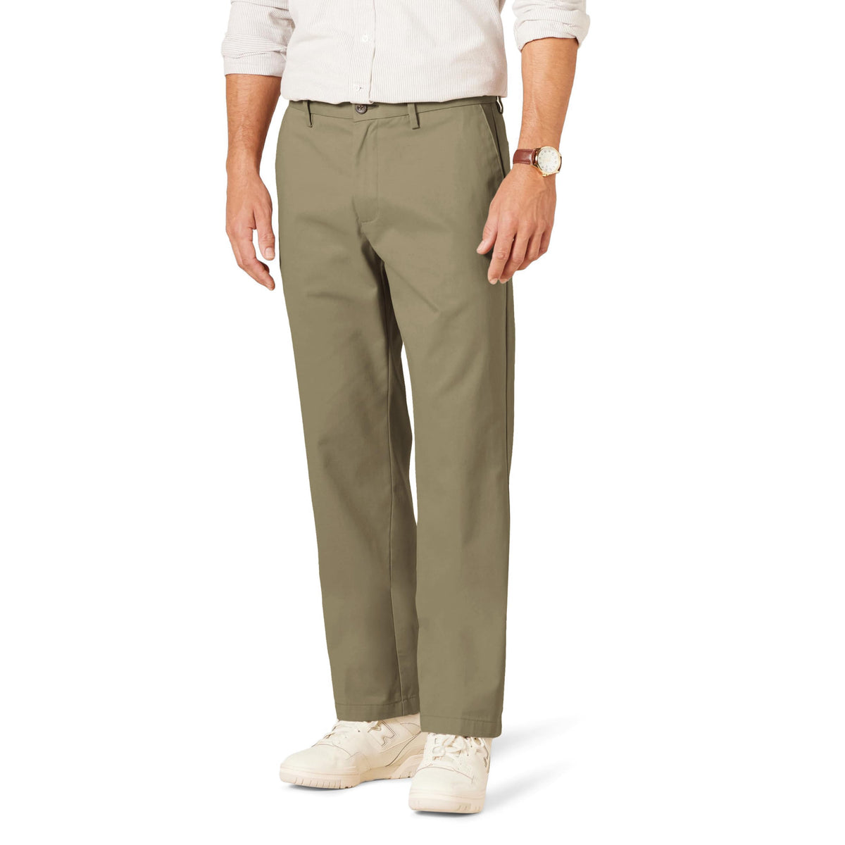 Amazon Essentials Men's Classic-Fit Wrinkle-Resistant Flat-Front Chino Pant (Available in Big & Tall)